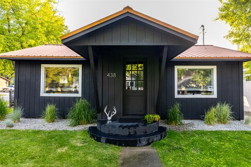 438 Somers Ave, Whitefish, MT, 59937-2757 | Card Image