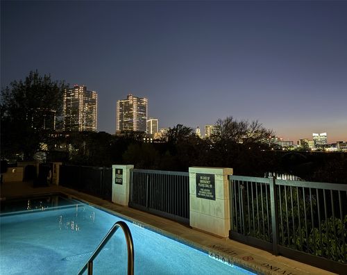 110-501 Samuels Ave, Fort Worth, TX, 76102-8641 | Card Image