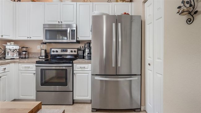 12752 Sw 49 Th Ct, Townhouse with 4 bedrooms, 3 bathrooms and null parking in Miramar FL | Image 10