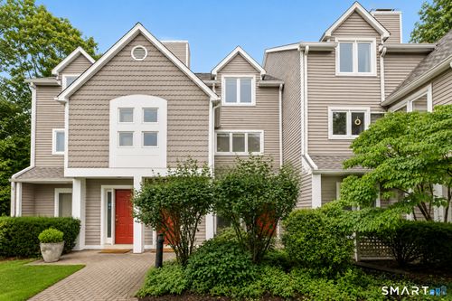 4g-453 E Putnam Ave, Cos Cob, CT, 06807-2508 | Card Image