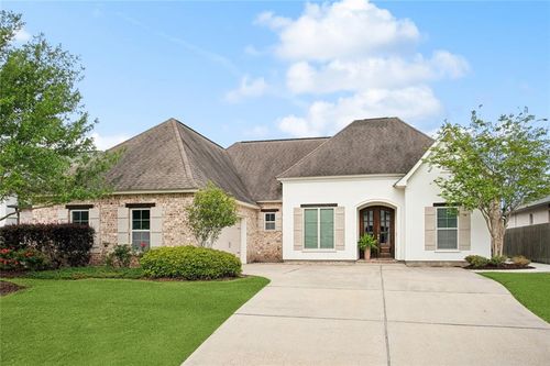 1092 Cypress Crossing Dr, Madisonville, LA, 70447-3249 | Card Image
