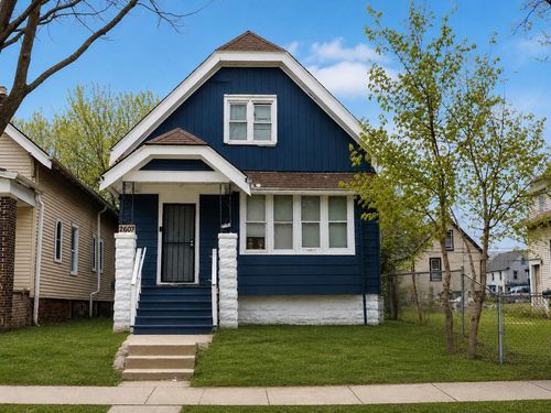 2607 N 24th Street, Milwaukee, WI, 53206 | Card Image
