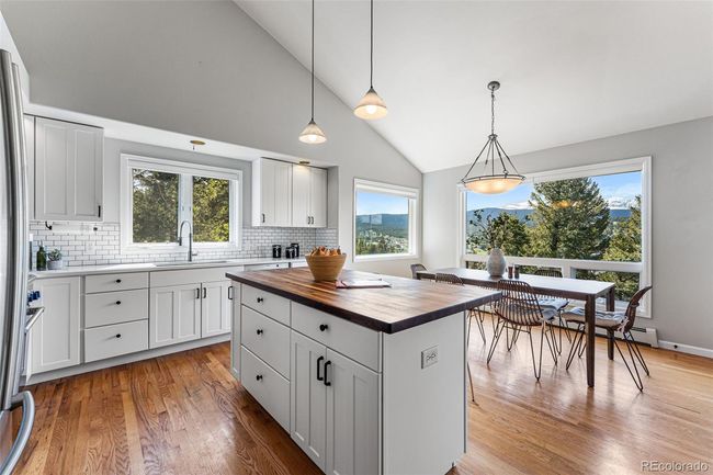 91 Pinecliff Trl, House other with 4 bedrooms, 3 bathrooms and 4 parking in Nederland CO | Image 14