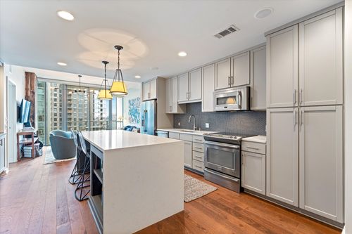 906-1212 Laurel St, Nashville, TN, 37203-4419 | Card Image