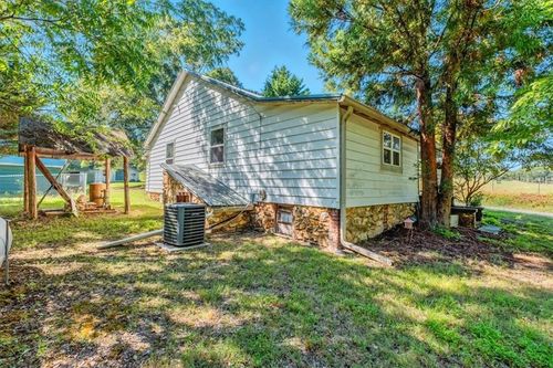 394 Yarbrough Rd, Aragon, GA, 30104-1664 | Card Image