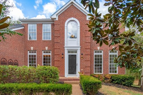 1304 Sweetwater Dr, Brentwood, TN, 37027-7871 | Card Image