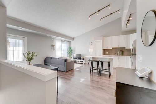 165 Evanscrest Gdns Nw, Calgary, AB, T3P0S1 | Card Image