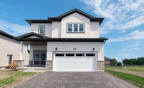 upper-75 Hillcrest Rd, Port Colborne, ON, L3K6E4 | Card Image