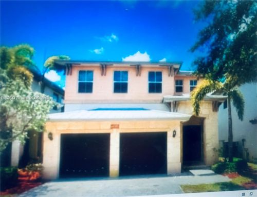 10464 Nw 70th Ln, Doral, FL, 33178-3251 | Card Image