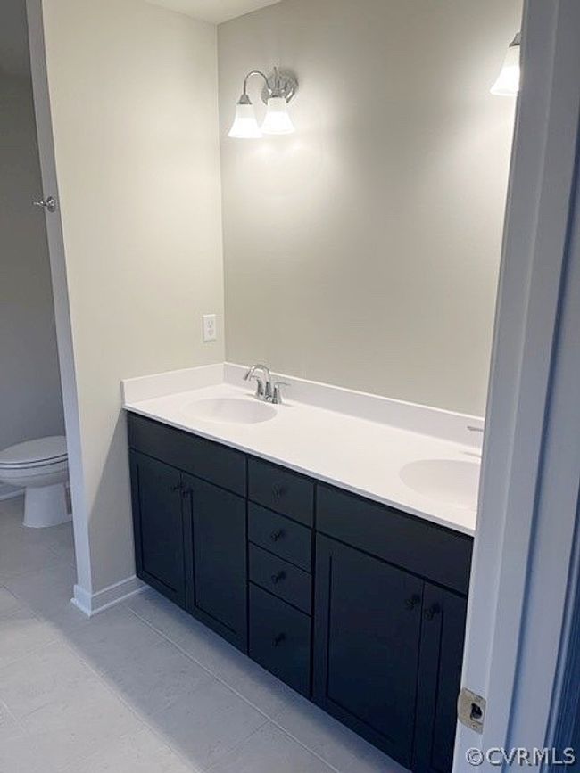 15901 Fishers Green Drive, Sold in Chesterfield Zoocasa