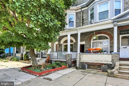 234 W Douglass St, READING, PA, 19601-2051 | Card Image