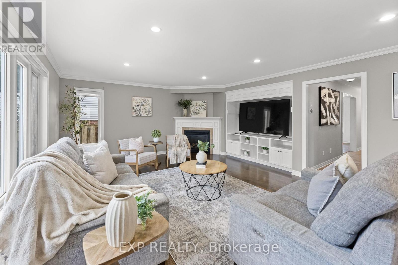 Residential in St. Catharines (Rykert/Vansickle) 4