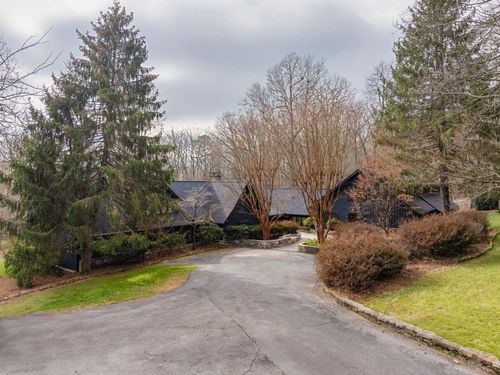 1015 Scenic Highway, Lookout Mountain, GA, 30750 | Card Image