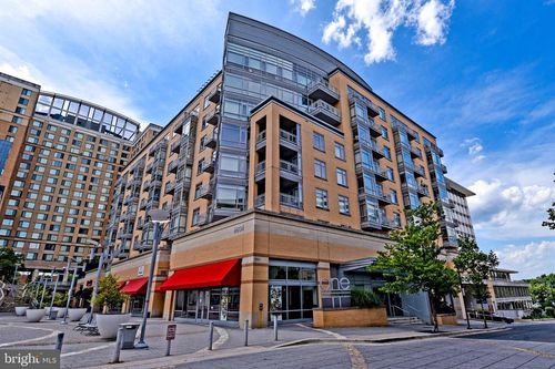 apt-807-6506 America Blvd, HYATTSVILLE, MD, 20782-2112 | Card Image