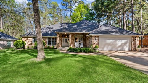 1924 Fairway Dr, Huntsville, TX, 77340 | Card Image
