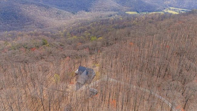 558 Hanging Rock Dr, House other with 3 bedrooms, 2 bathrooms and 2 parking in Altamont TN | Image 54