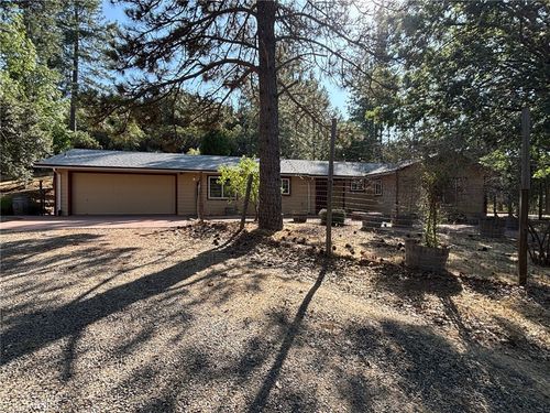 5615 Silver Strand Fall, Mariposa, CA, 95338 | Card Image