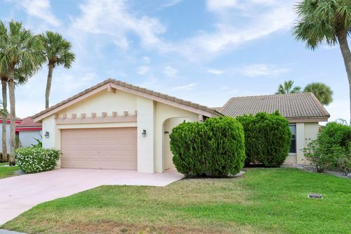 5695 Lakeview Mews Dr, Boynton Beach, FL, 33437-1508 | Card Image
