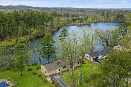 129 Oak Ridge Dr, Ayer, MA, 01432-1439 | Card Image