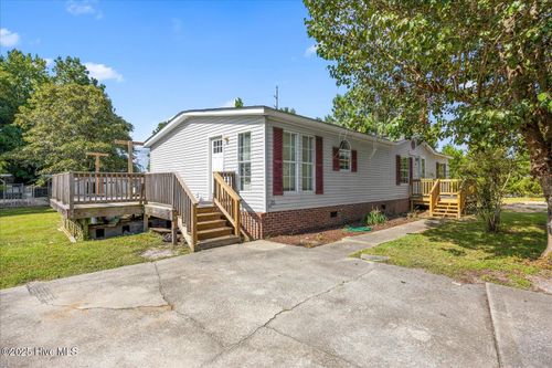 65 Hewett Burton Rd Se, Leland, NC, 28451-7536 | Card Image