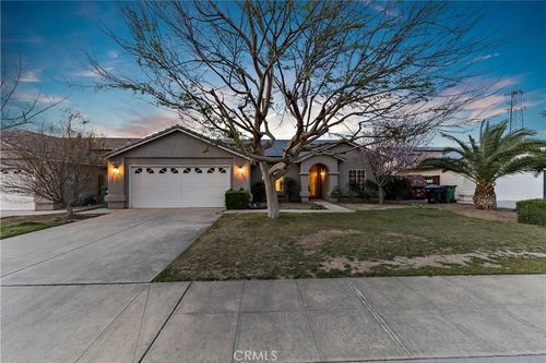 1020 Oak Ct, Fowler, CA, 93625-9408 | Card Image