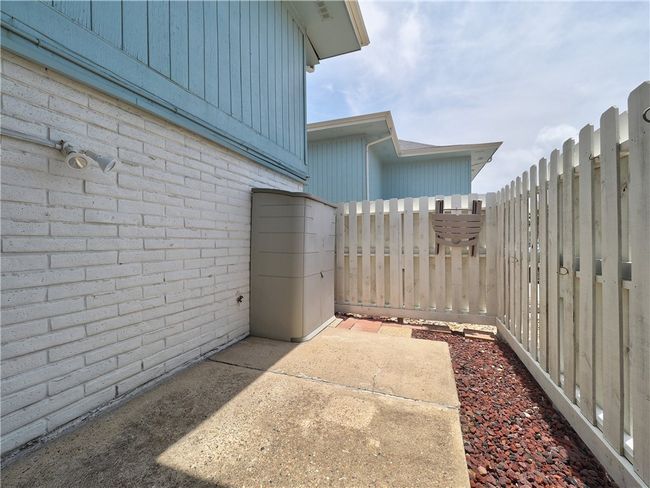APT-133 - 4901 State Highway 361, Condo with 2 bedrooms, 2 bathrooms and null parking in Port Aransas TX | Image 26