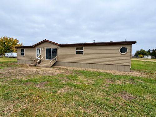 138 Park Cir, Ottertail, MN, 56571-7002 | Card Image
