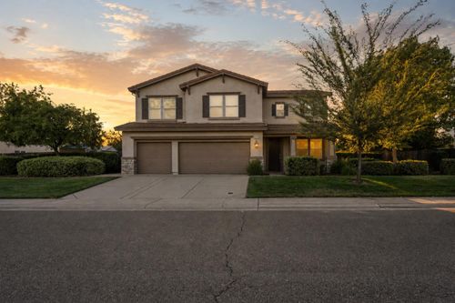 4272 Arnold Way, Mather, CA, 95655-3076 | Card Image
