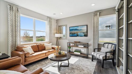 17058 Draper Way, Lakeville, MN, 55044-5701 | Card Image