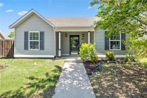 4394 W Sweetgum Lane, Fayetteville, AR, 72704 | Card Image