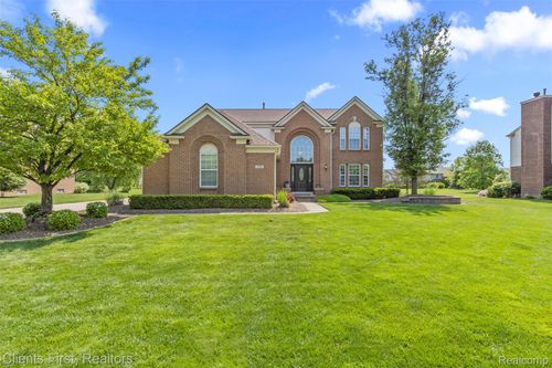 379 Springfield Dr, Canton, MI, 48188-1967 | Card Image