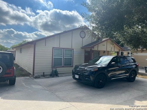 1550 Commercial Ave, San Antonio, TX, 78221-1034 | Card Image