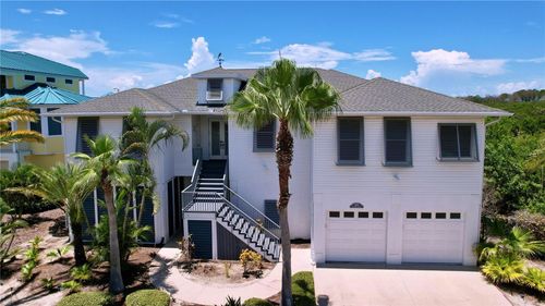 511 Seaview Dr, Tarpon Springs, FL, 34689-2267 | Card Image