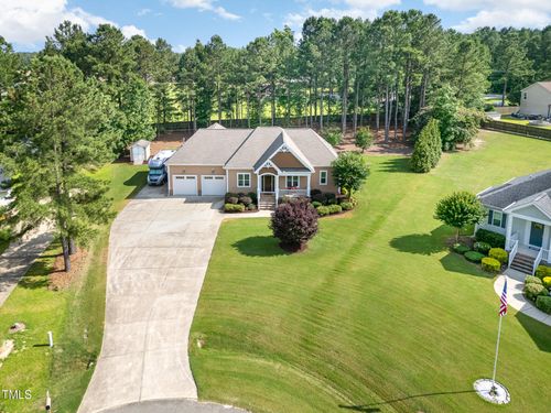 142 Crestline Dr, Selma, NC, 27576-5513 | Card Image