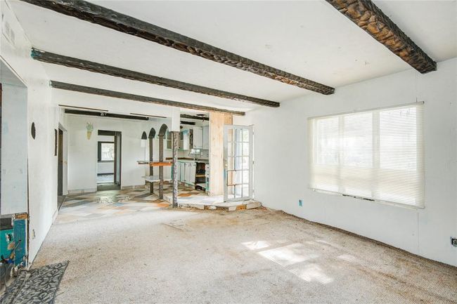 2726 Shady Creek Ln, House other with 3 bedrooms, 2 bathrooms and null parking in Oyster Creek TX | Image 8