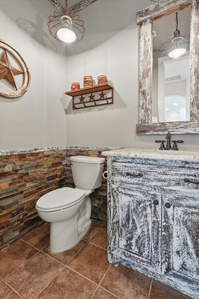 112 W Carruth Ln, House other with 4 bedrooms, 4 bathrooms and null parking in Double Oak TX | Image 21