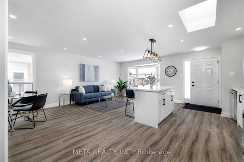 119 Clara Cres, London, ON, N6E3G7 | Card Image