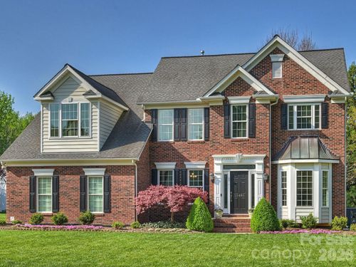 15485 Donnington Dr, Charlotte, NC, 28277-1678 | Card Image