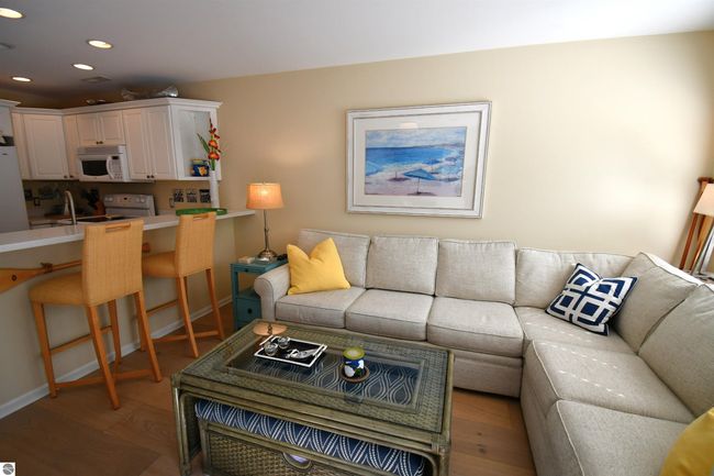 APT-6 - 13354 Stover Rd, House other with 1 bedrooms, 1 bathrooms and null parking in Charlevoix MI | Image 20
