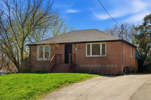1128 Homewood Dr, Burlington, ON, L7P2M2 | Card Image