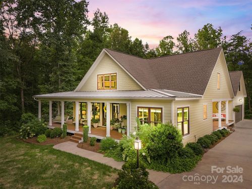 534 Coman Ln, Kings Mountain, NC, 28086-2600 | Card Image