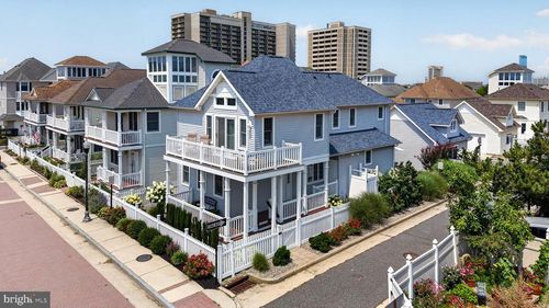 105 Sunrise Ave, Atlantic City, NJ, 08401-5515 | Card Image