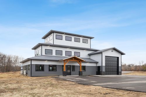 4569 Brady Blvd., Brainerd, MN, 56401 | Card Image
