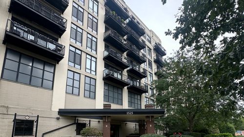 604-p-1525 S Sangamon St, Chicago, IL, 60608-2200 | Card Image