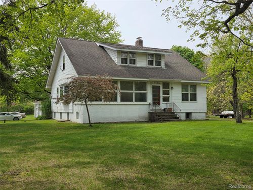 403 East Rd, Holly, MI, 48442-1440 | Card Image