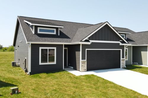 2414 Ne 6th St, Grimes, IA, 50111-2126 | Card Image