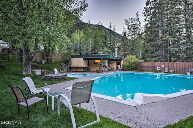 1407 - 4470 Timber Falls Ct, Condo with 4 bedrooms, 3 bathrooms and null parking in Vail CO | Image 21