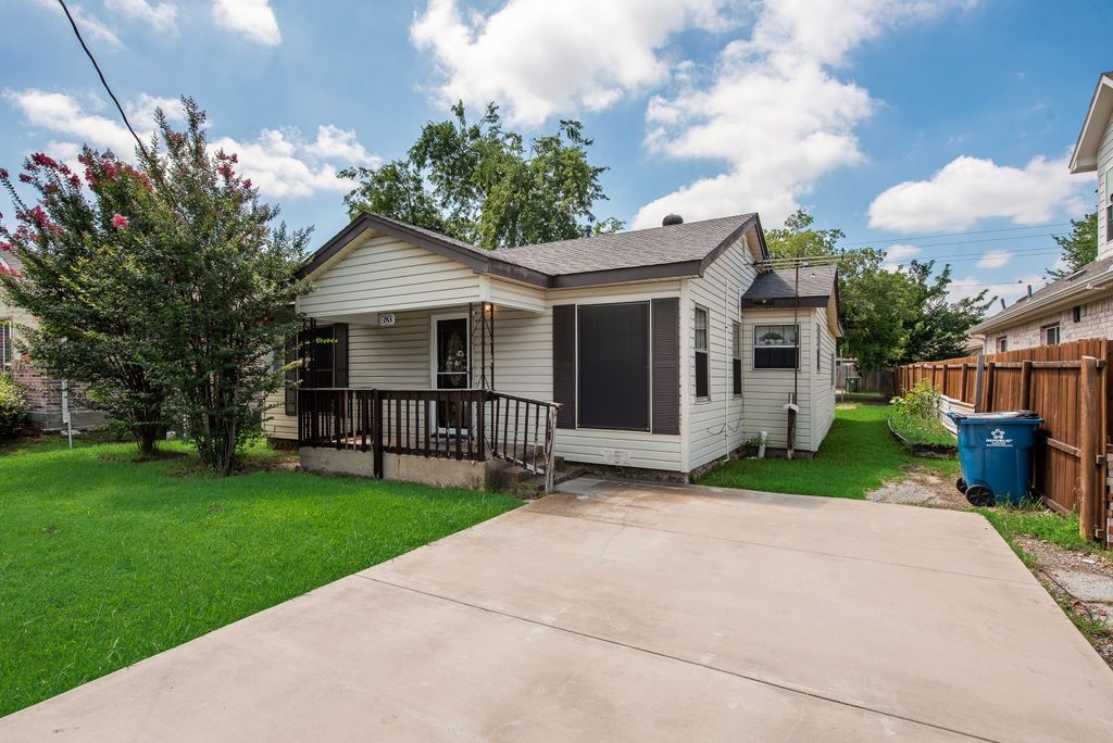 Residential in The Colony 2