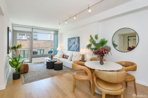 3g-1 Hawthorne St, San Francisco, CA, 94105-3976 | Card Image