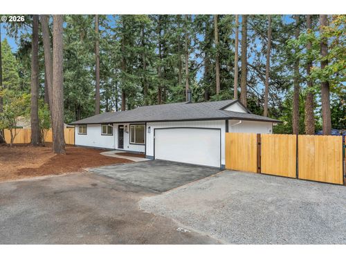 2340 Se 113th Ave, Portland, OR, 97216 | Card Image